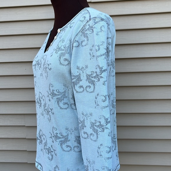 Caribbean Joe women’s top in light blue - Picture 5 of 8